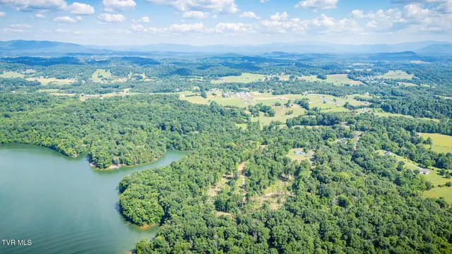 $1,049,000 | 341 Haw Ridge Road, Piney Flats, TN 37686
