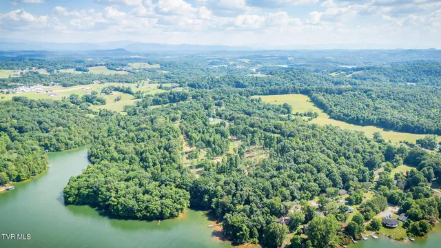 $1,049,000 | 341 Haw Ridge Road, Piney Flats, TN 37686
