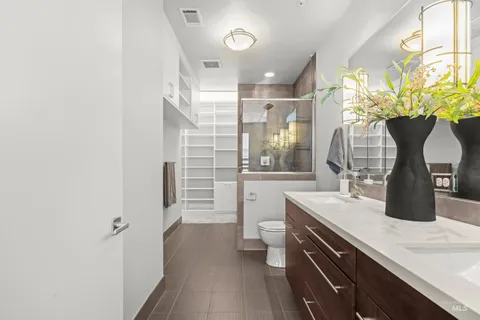 $1,199,000 | 851 West Front Street, Unit 1202, Boise, ID 83702