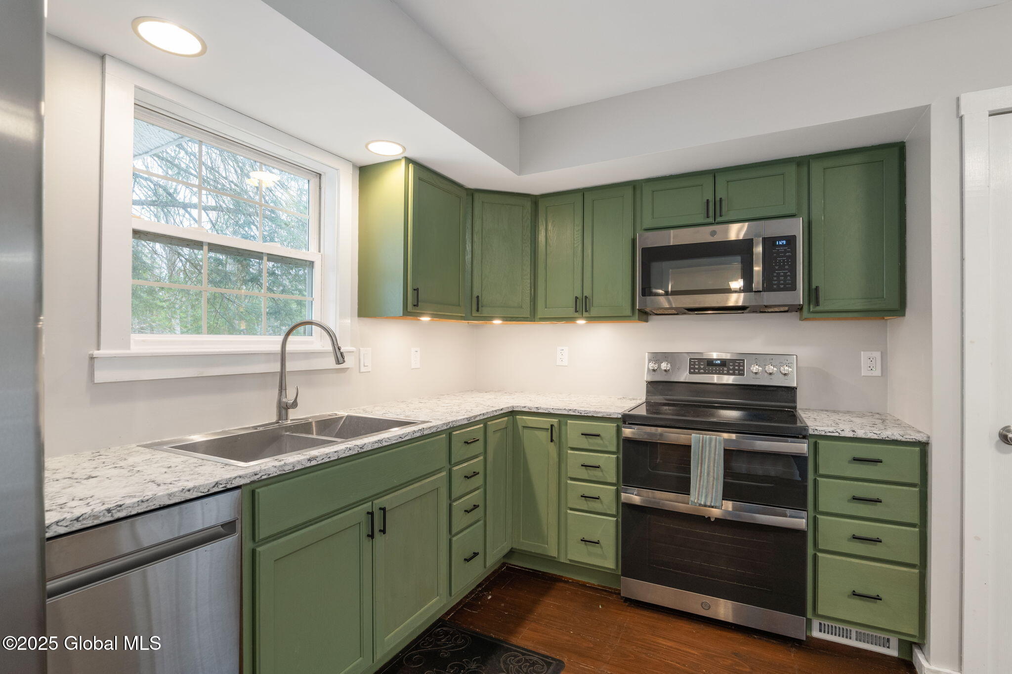 24 Cohen Road Greenfield, NY 12833 - Photo 9 of 34 14-24CohenRd_14