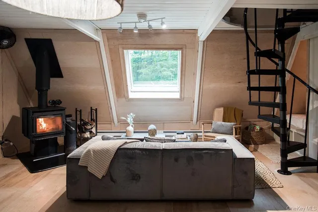 $750,000 | 161 Pine Hill Road, Shandaken, NY 12410