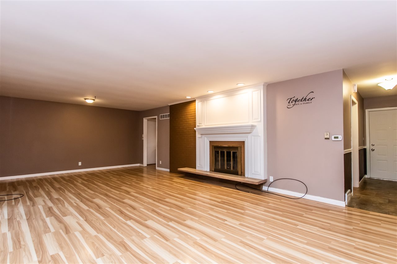 9338 North Pine Tree Road Peoria, IL 61615 - Photo 8 of 34