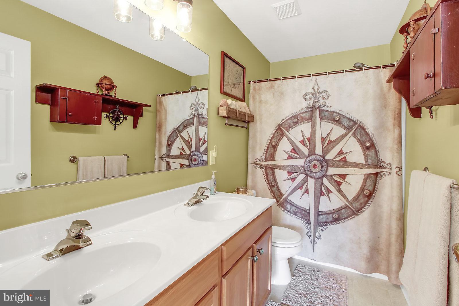2331 Warwick Road York, PA 17408 - Photo 22 of 36 Gallery Image 22