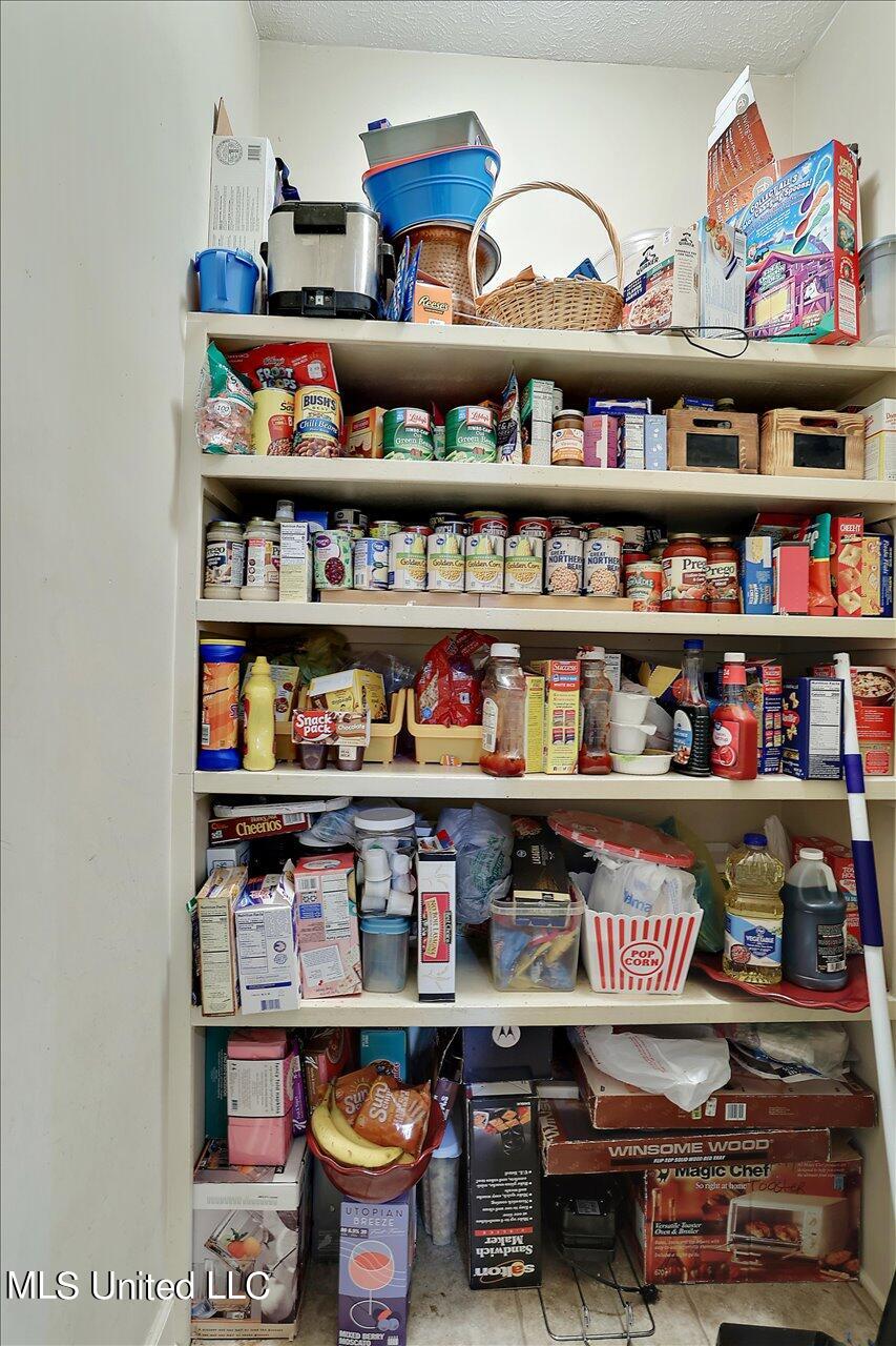 112 Raulston Drive Byram, MS 39272 - Photo 21 of 39 21-112 Raulston Dr