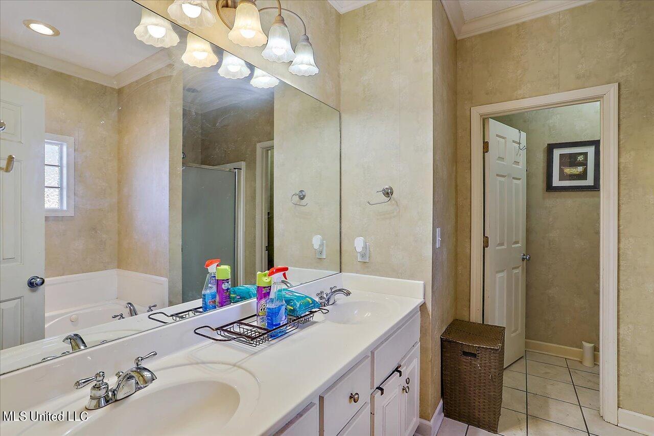 112 Raulston Drive Byram, MS 39272 - Photo 28 of 39 28-112 Raulston Dr