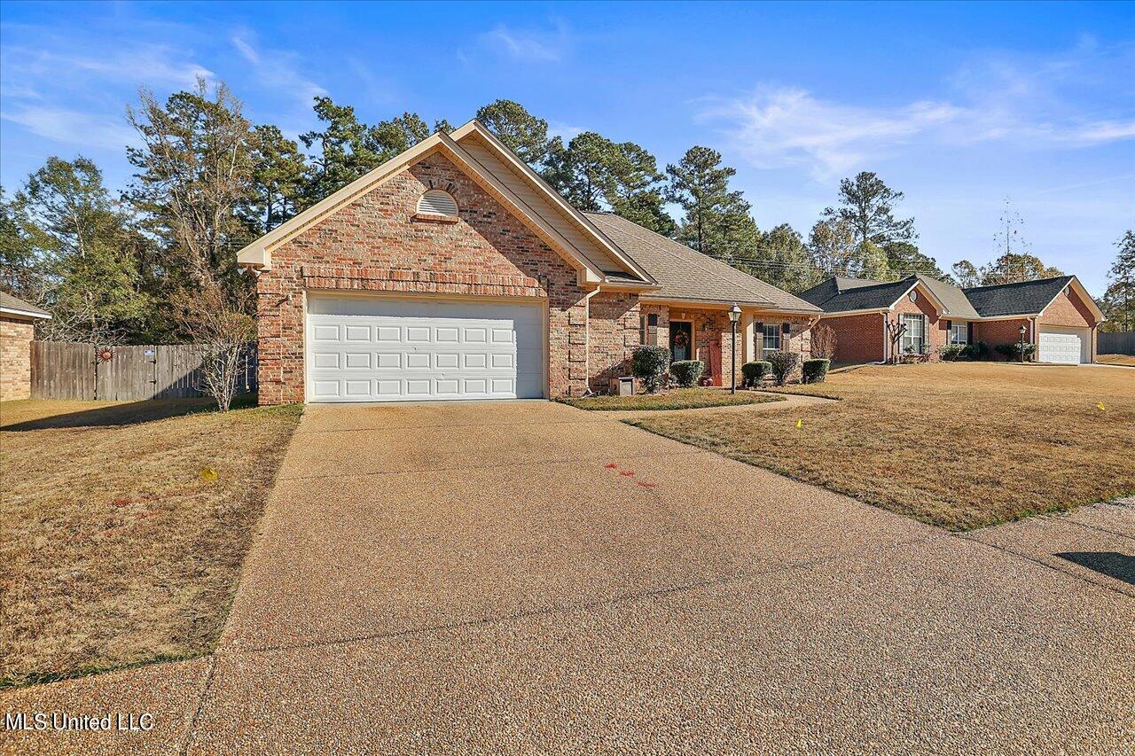 112 Raulston Drive Byram, MS 39272 - Photo 3 of 39 03-112 Raulston Dr