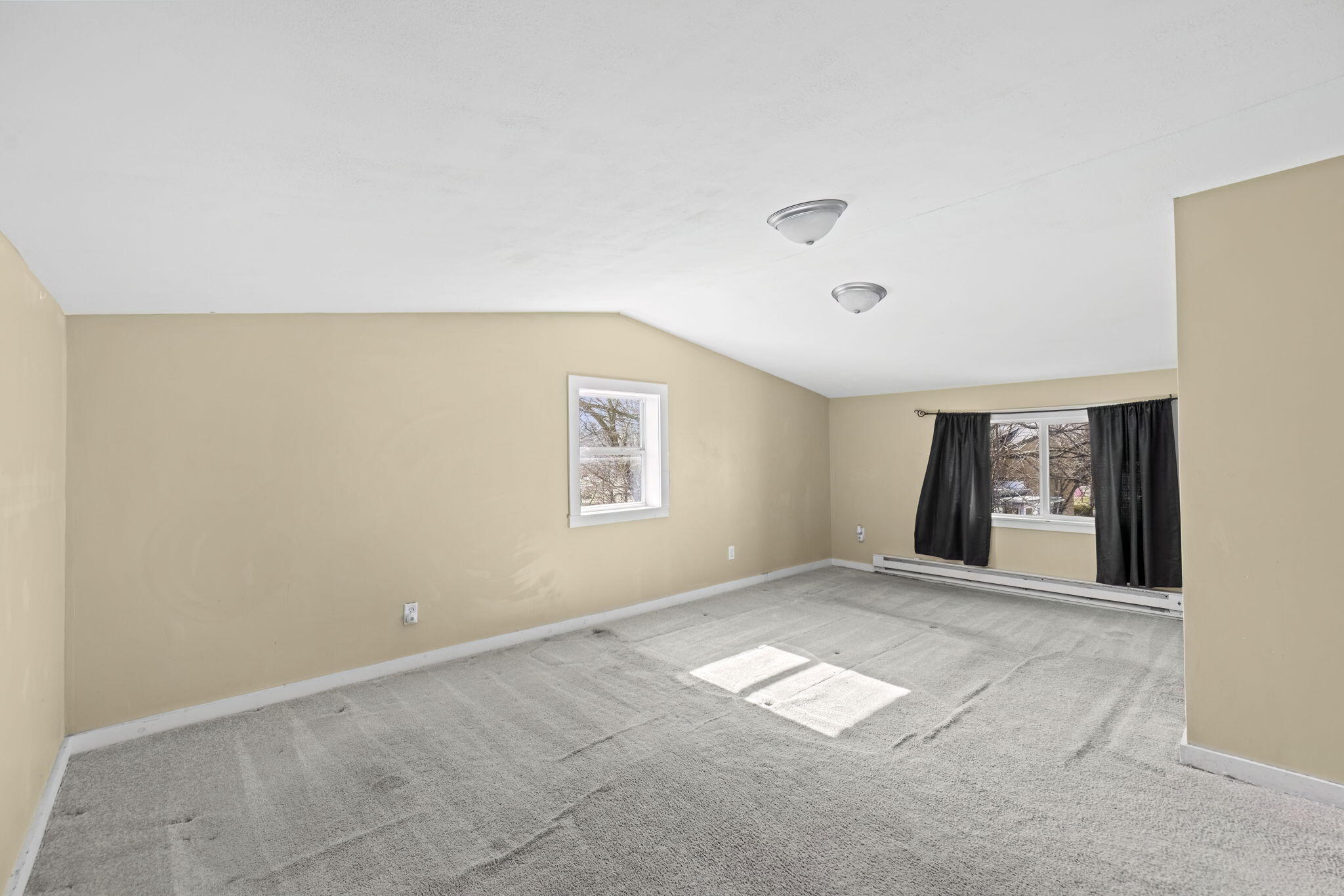 718 Regent Street Niles, MI 49120 - Photo 12 of 20 12-web-or-mls-AH6A2758DN