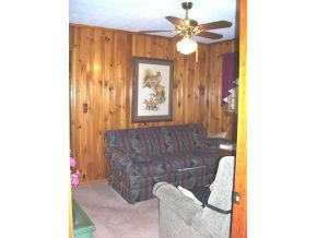 244 Cherokee Road Bristol, VA 24201 - Photo 8 of 12 3RD BDROM USED FOR DEN