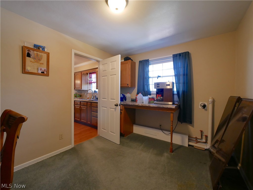 173 Patterson Road Weirton, WV 26062 - Photo 20 of 31 Office with sink and dark colored carpet