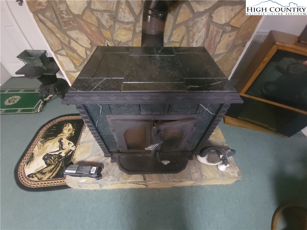 488 Meadow View Road Glade Valley, NC 28627 - Photo 19 of 20