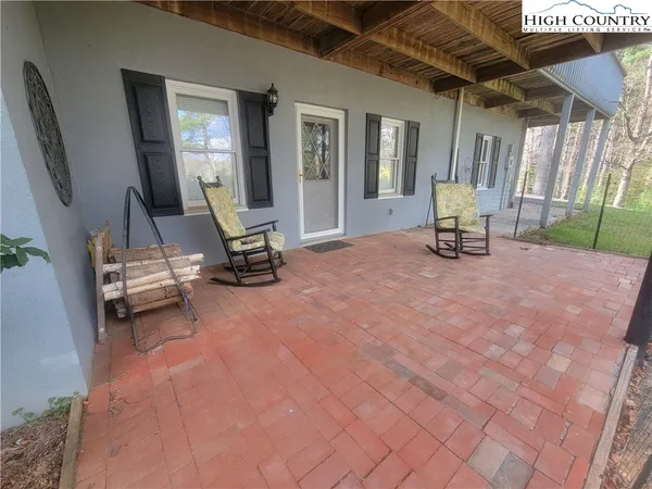 $479,500 | 488 Meadow View Road, Glade Valley, NC 28627