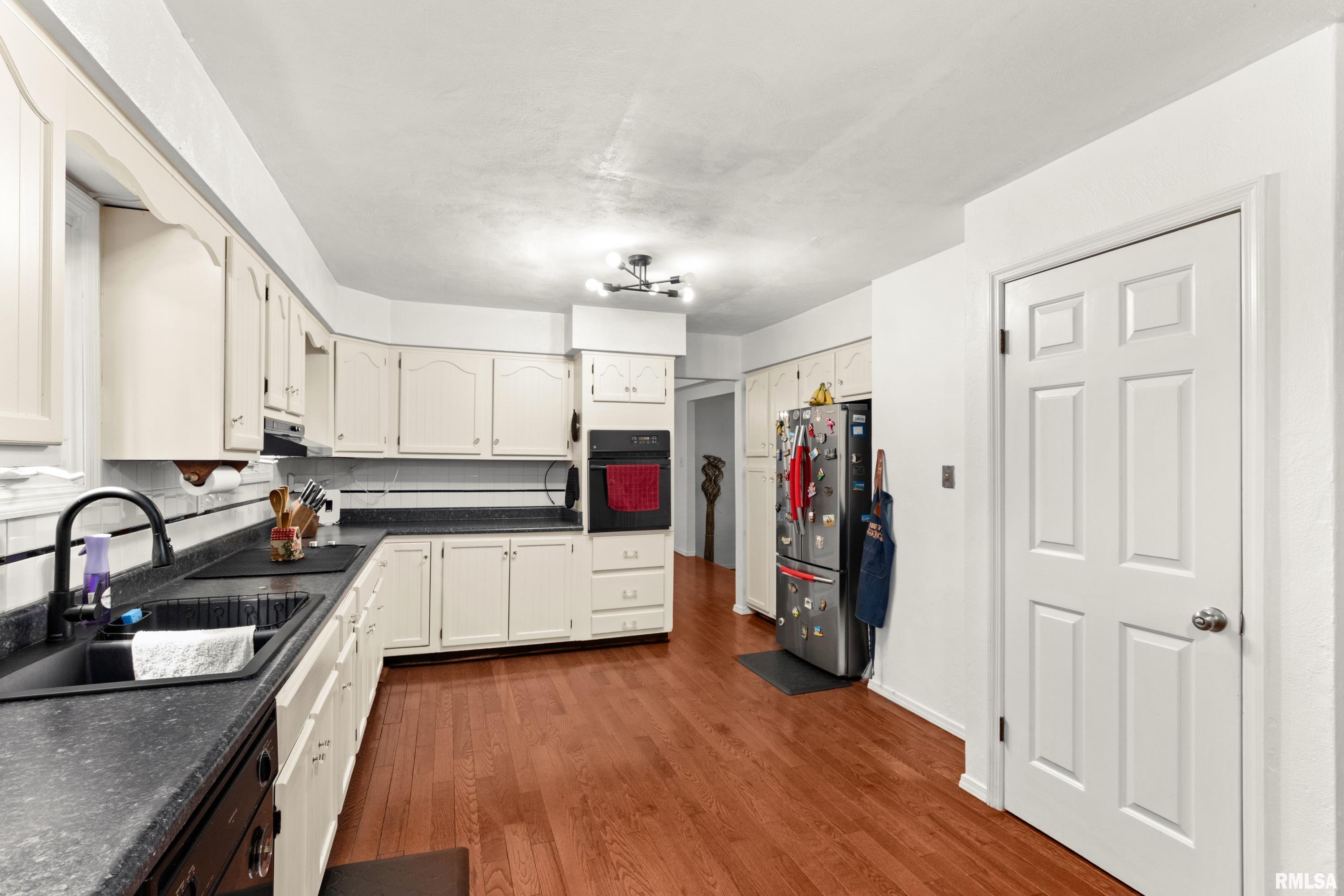 214 Matheny Road East Peoria, IL 61611 - Photo 17 of 61