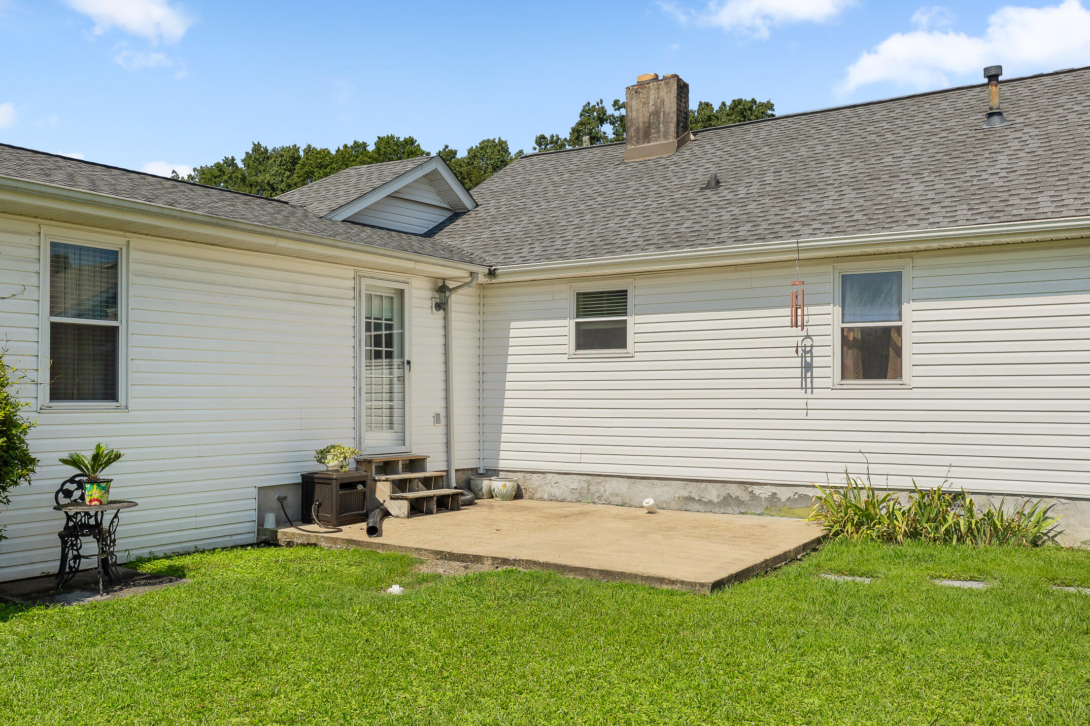 1514 Springvale Road Chattanooga, TN 37412 - Photo 8 of 29 Springvale-8
