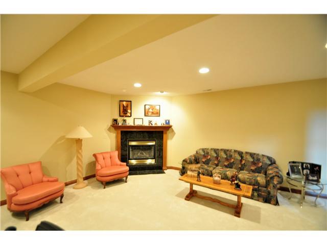 7805 Knapp Road Indianapolis, IN 46259 - Photo 14 of 20 Gallery Image 14