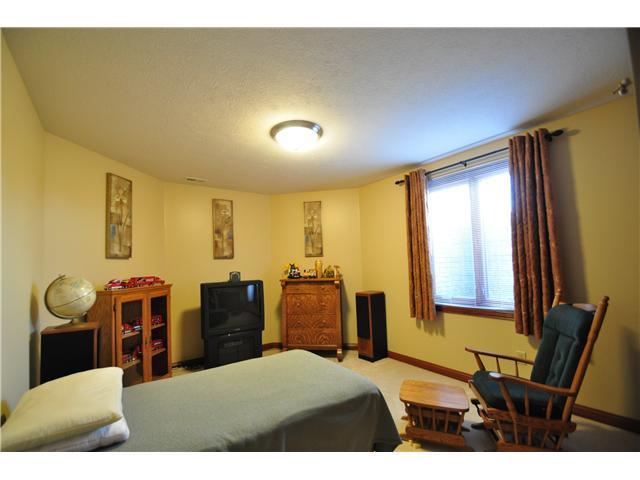 7805 Knapp Road Indianapolis, IN 46259 - Photo 16 of 20 Gallery Image 16