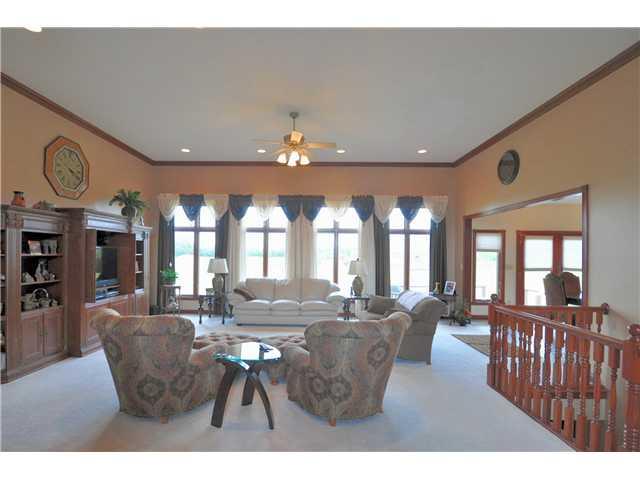 7805 Knapp Road Indianapolis, IN 46259 - Photo 3 of 20 Gallery Image 3