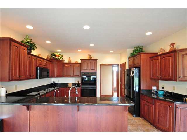 7805 Knapp Road Indianapolis, IN 46259 - Photo 4 of 20 Gallery Image 4