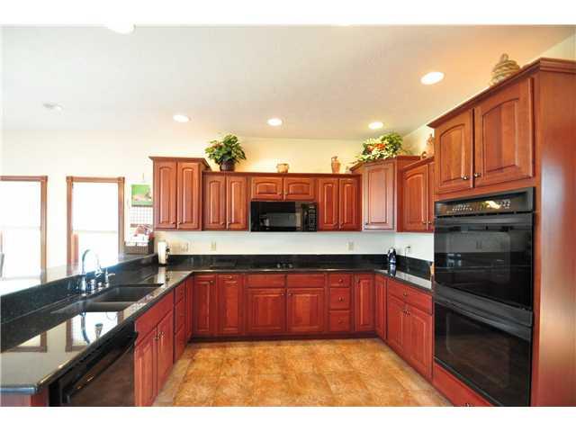 7805 Knapp Road Indianapolis, IN 46259 - Photo 5 of 20 Gallery Image 5