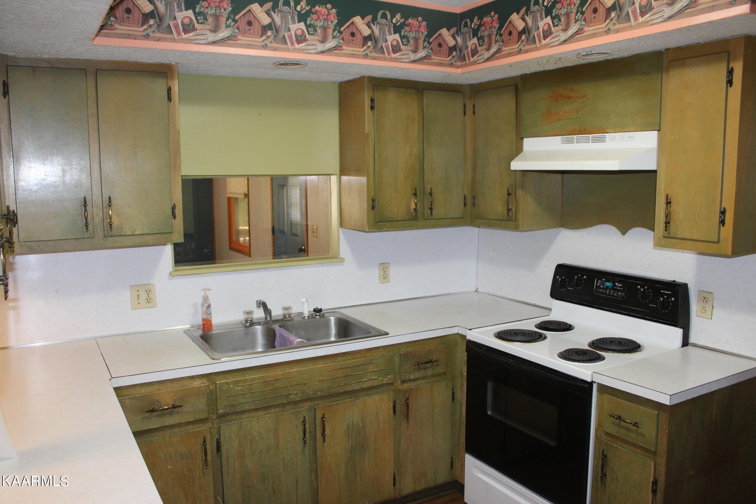 2212 Country Club Road Jamestown, TN 38556 - Photo 9 of 26 045