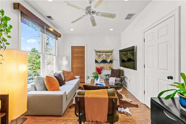 $5,500 | 565 Harold Avenue Northeast, Atlanta, GA 30307