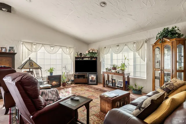 $1,575,000 | 18045 Red Bank Road, Red Bluff, CA 96080