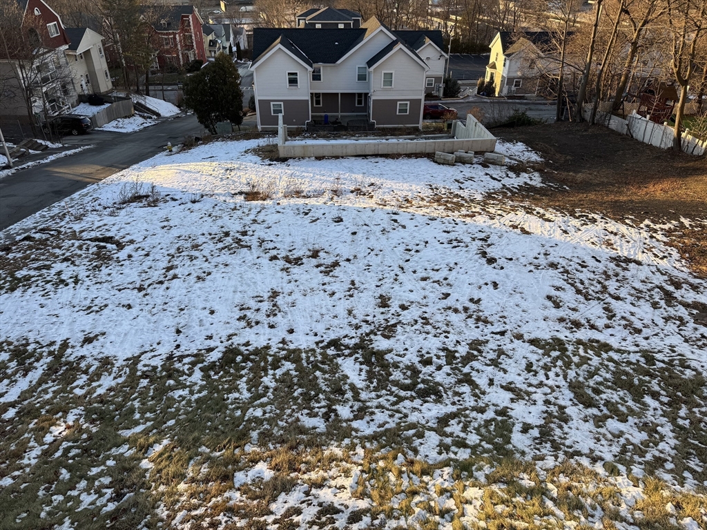 21 Perkins Street Worcester, MA 01605 - Photo 3 of 4