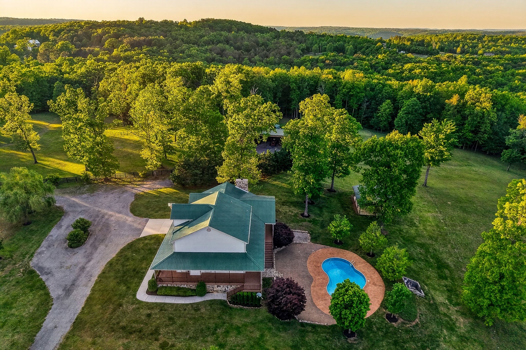 933 John Henry Lewis Road Dunlap, TN 37327 - Photo 100 of 100 an aerial view of residential house with outdoor space and swimming pool