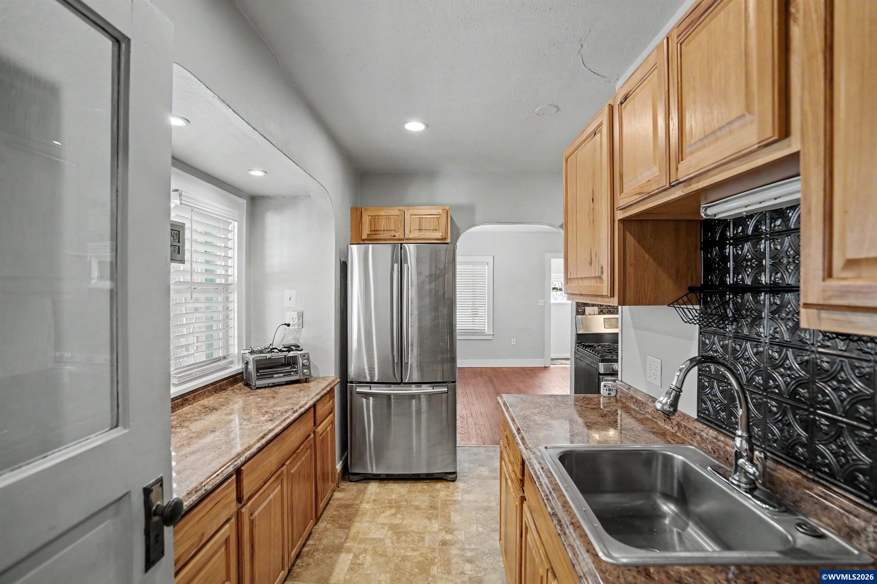 2155 Mill Street Southeast Salem, OR 97301 - Photo 21 of 29