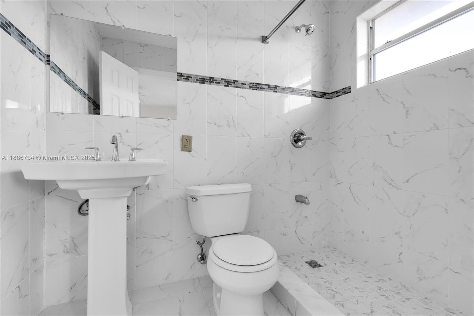 1154 West 35th Street, Unit 224 Hialeah, FL 33012 - Photo 14 of 29