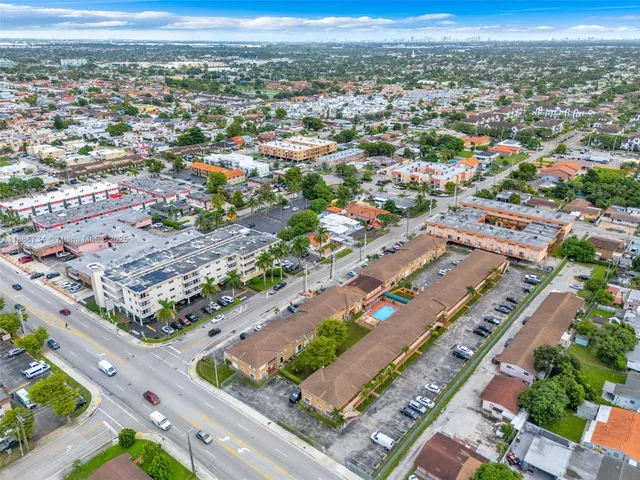 $1,800 | 1154 West 35th Street, Unit 224, Hialeah, FL 33012