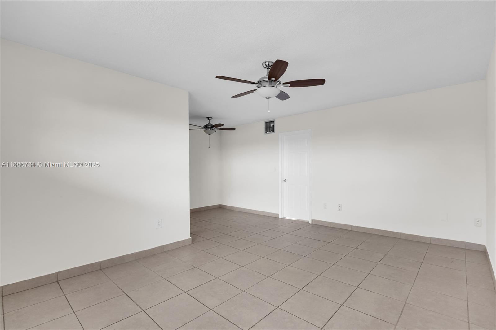 1154 West 35th Street, Unit 224 Hialeah, FL 33012 - Photo 5 of 29