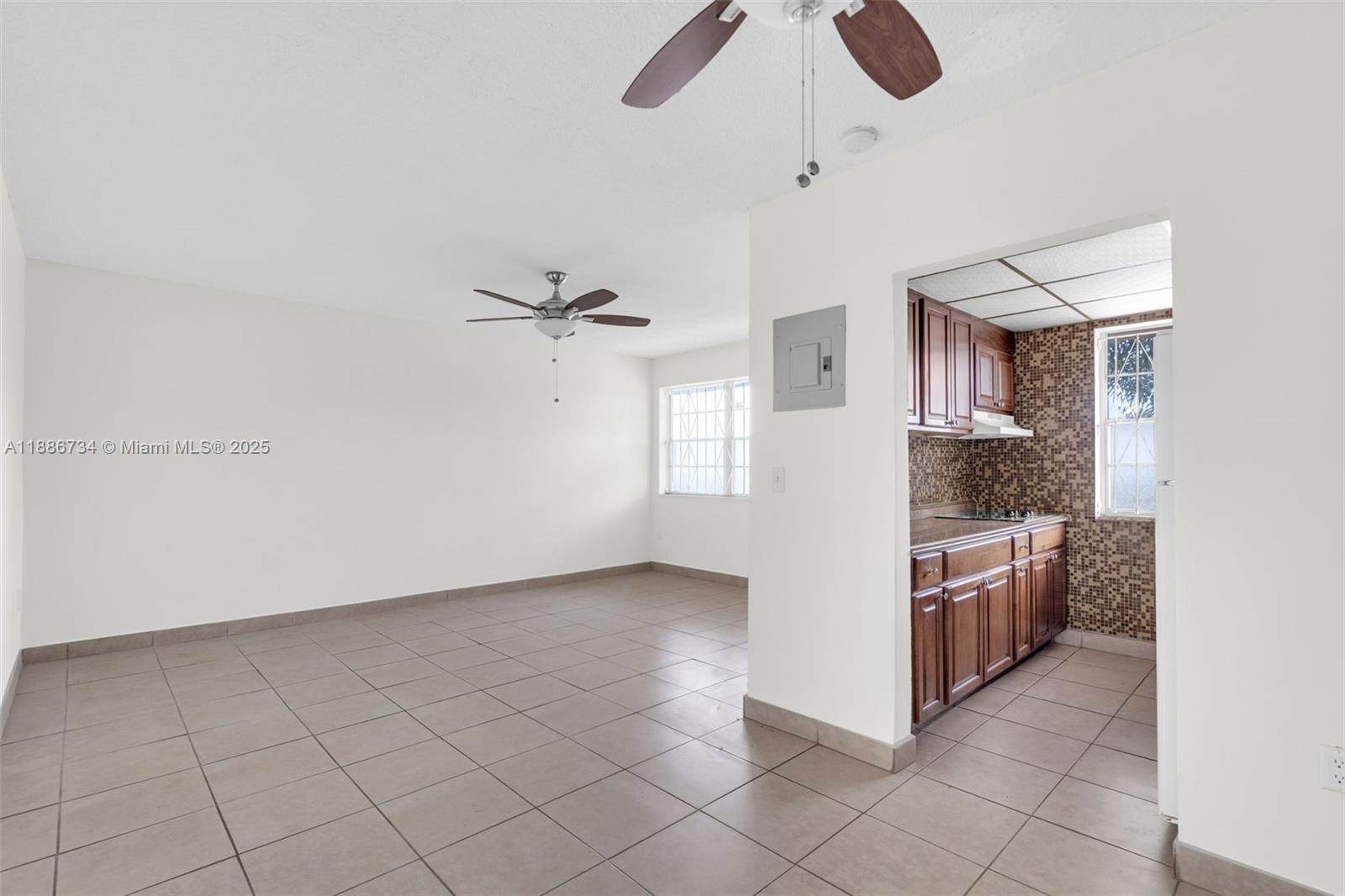 1154 West 35th Street, Unit 224 Hialeah, FL 33012 - Photo 7 of 29