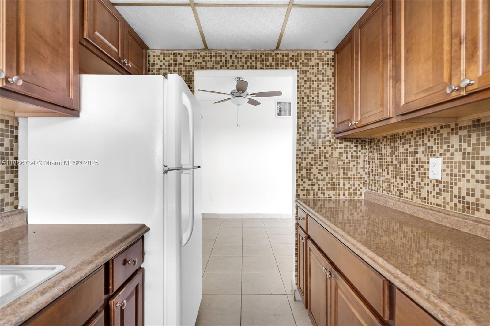 1154 West 35th Street, Unit 224 Hialeah, FL 33012 - Photo 9 of 29