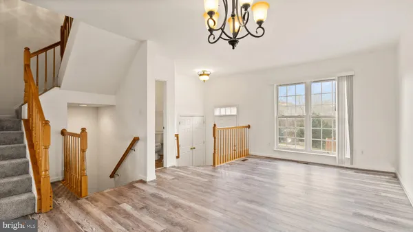 $3,300 | 21753 Ladyslipper Square, Ashburn, VA 20147