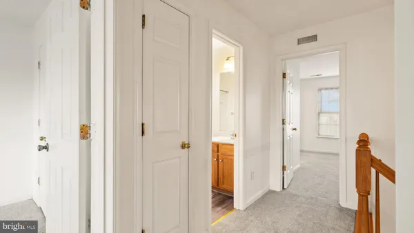 $3,300 | 21753 Ladyslipper Square, Ashburn, VA 20147