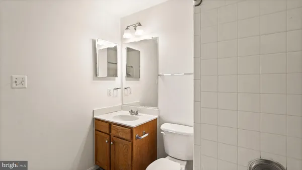 $3,300 | 21753 Ladyslipper Square, Ashburn, VA 20147