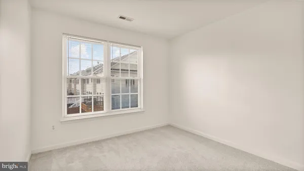 $3,300 | 21753 Ladyslipper Square, Ashburn, VA 20147