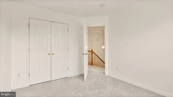 $3,300 | 21753 Ladyslipper Square, Ashburn, VA 20147