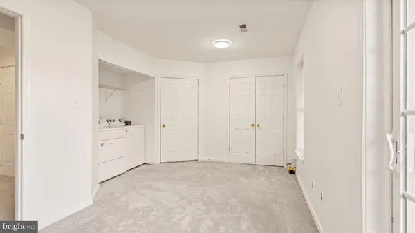 $3,300 | 21753 Ladyslipper Square, Ashburn, VA 20147