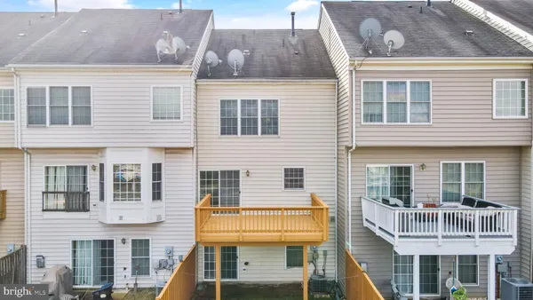 $3,300 | 21753 Ladyslipper Square, Ashburn, VA 20147