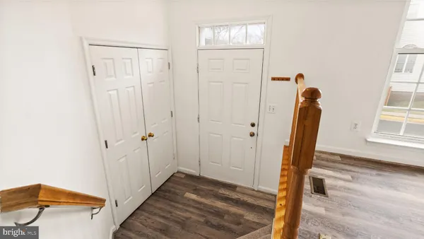 $3,300 | 21753 Ladyslipper Square, Ashburn, VA 20147