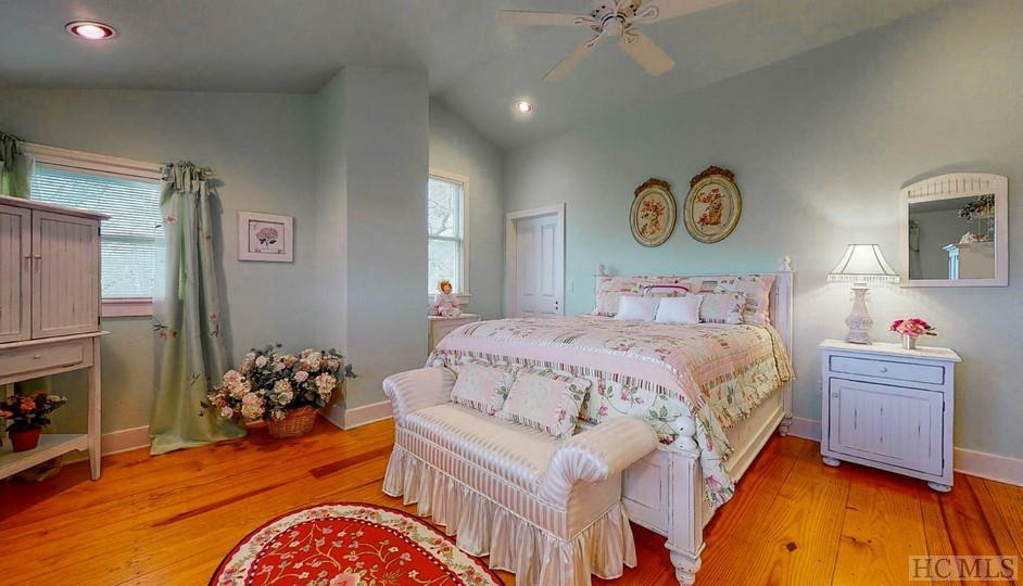 5532 Big Ridge Road Glenville, NC 28736 - Photo 24 of 40 Gallery Image 24