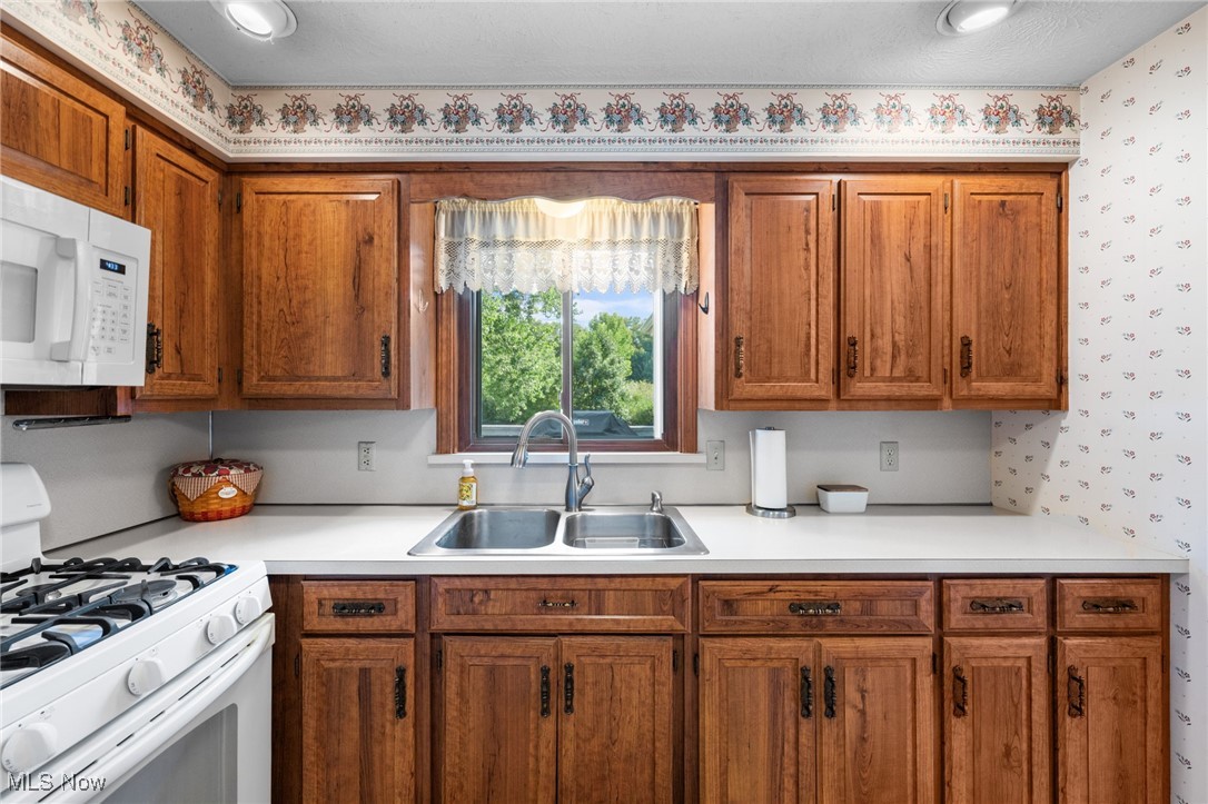 2926 Frost Road Mantua, OH 44255 - Photo 15 of 32 Gallery Image 15