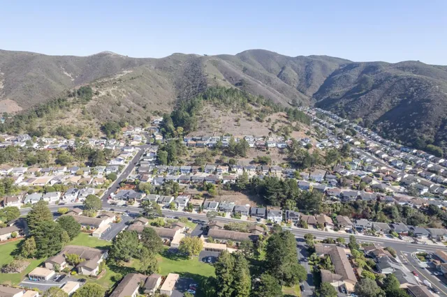 $1,399,000 | 1136 Oddstad Boulevard, Pacifica, CA 94044