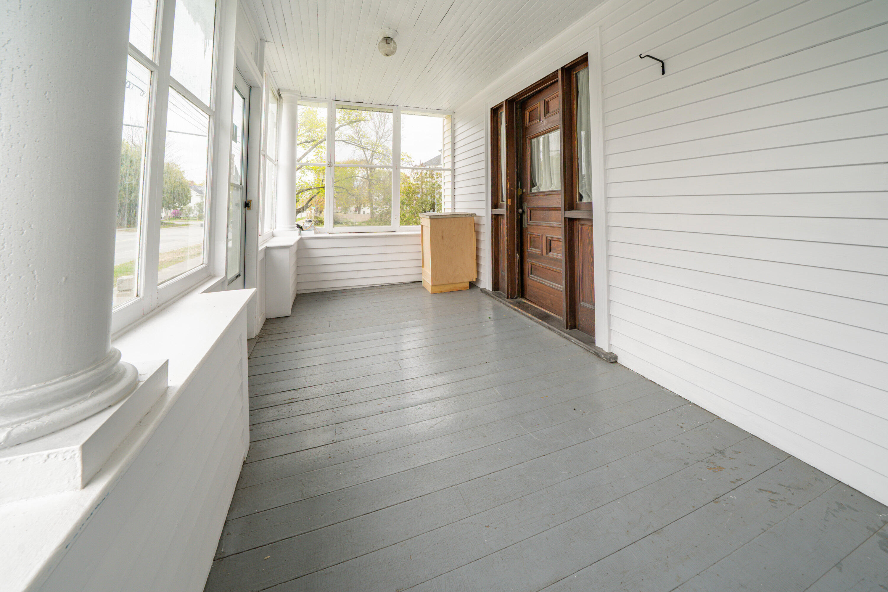 744 Hammond Street Bangor, ME 04401 - Photo 36 of 53 148 744 Hammond St Bangor Porch 2