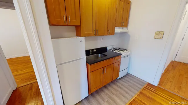 $2,695 | 108-02 72nd Avenue, Unit 3D | Forest Hills