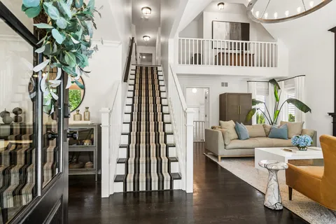 $995,000 | 716 South Highland Avenue, Barrington, IL 60010