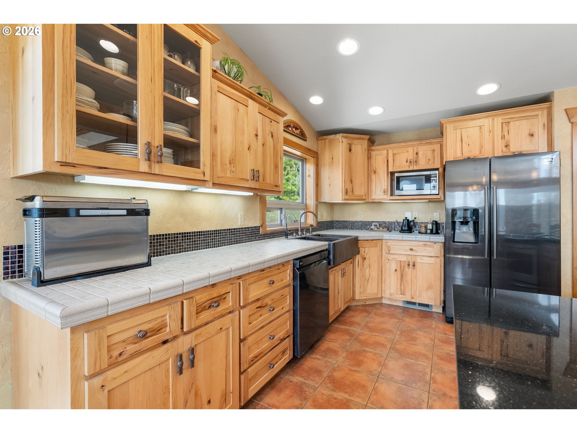 115 Wahkiacus Heights Road Wahkiacus, WA 98670 - Photo 12 of 48