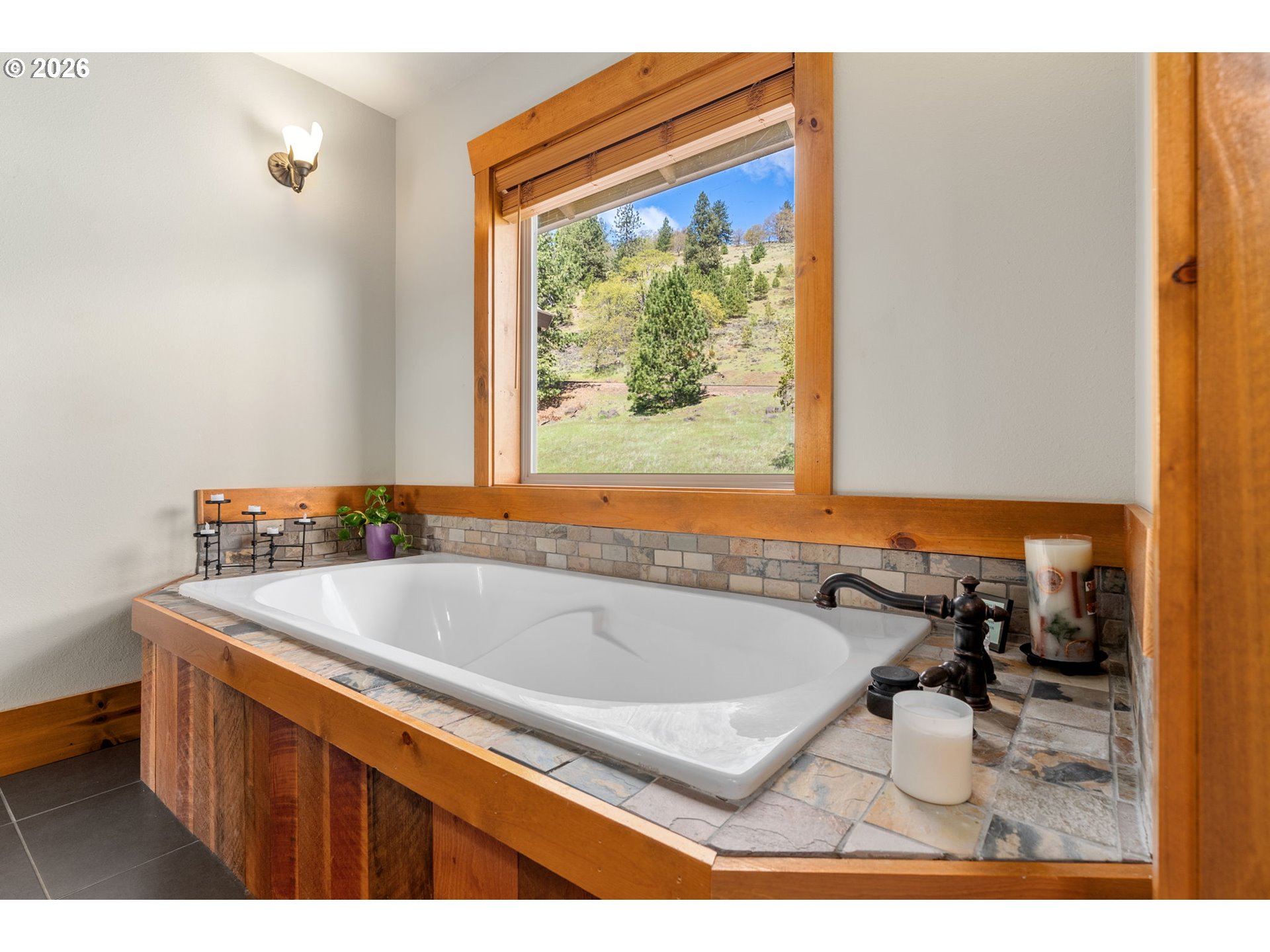 115 Wahkiacus Heights Road Wahkiacus, WA 98670 - Photo 26 of 48