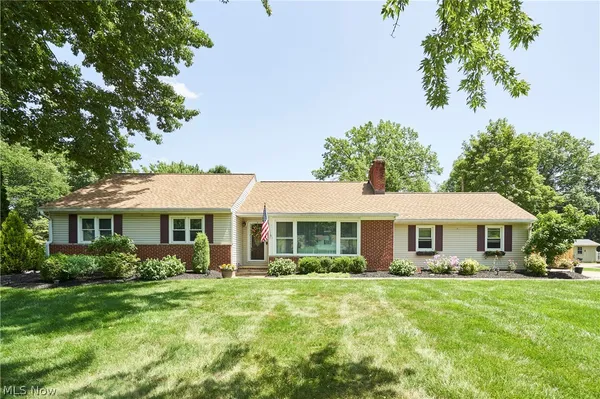 $379,000 | 251 Schocalog Road, Akron, OH 44313